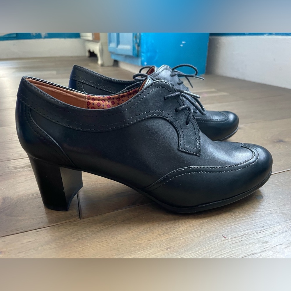 Naturalizer N5 Comfort Heeled Lace-up Boots Size 10W